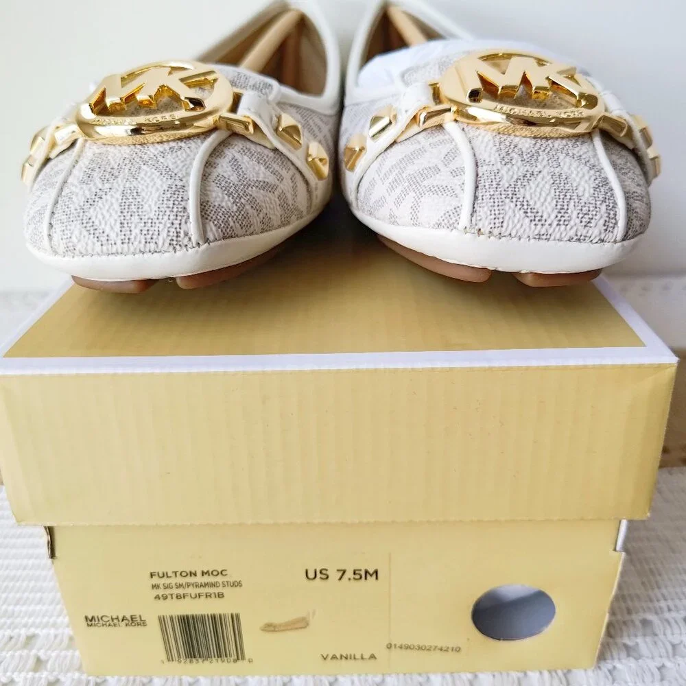Michael Kors Fulton Studded Logo Moccasin size 7.5 color vanilla 49T8FUFR1B - Picture 8 of 15